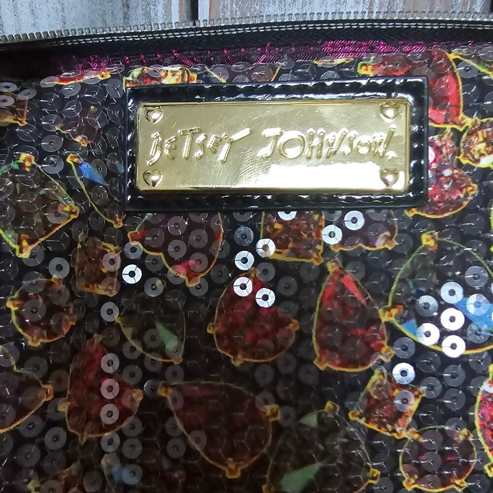 Betsey J "Jewel"